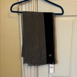 Calvin Klein Men's Black and Gray Scarf